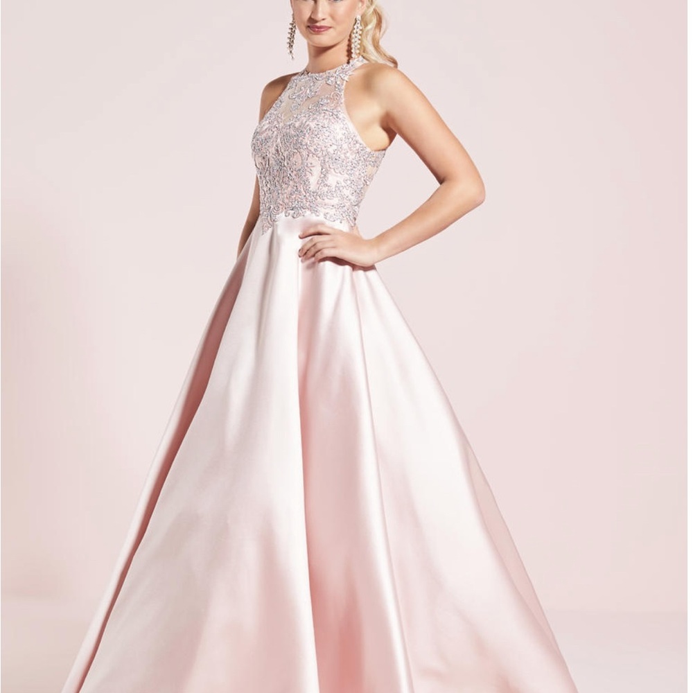 Elegant Pink Evening Gown/ Prom Dress